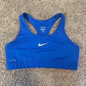 Nike Pro sports bra